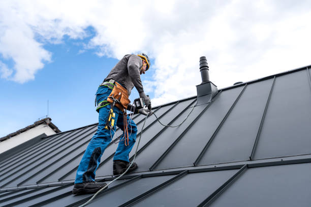 Best Emergency Roof Repair Services  in Lytle, TX